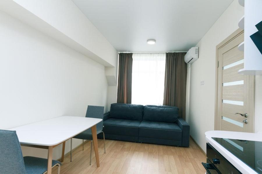 Inn Smarthause Apartments Kyiv Exterior photo